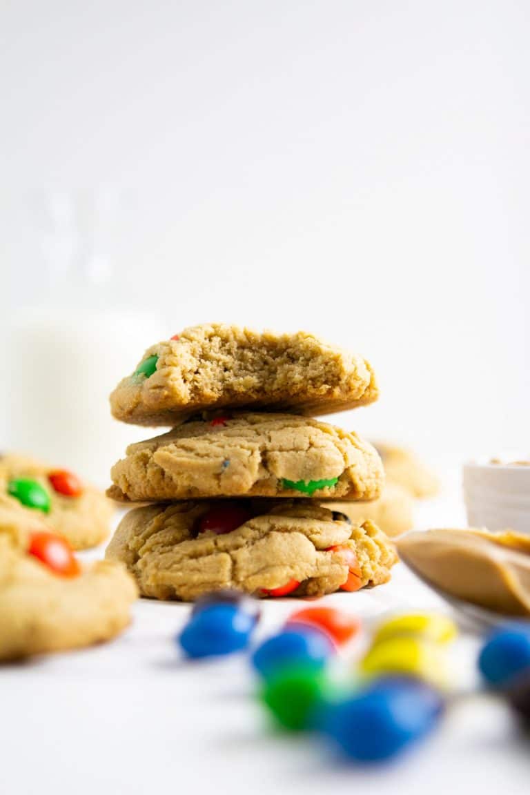 Peanut Butter M&M Cookies